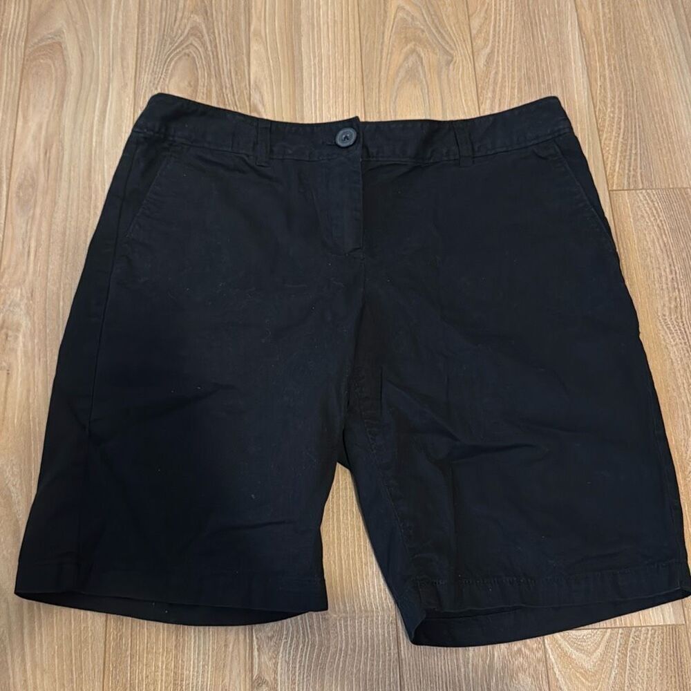 Ann Taylor Loft Black Bermuda Shorts Size 6‎